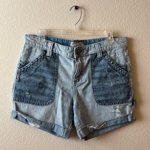 Free People contrast wash denim shorts (size 28, or 6)